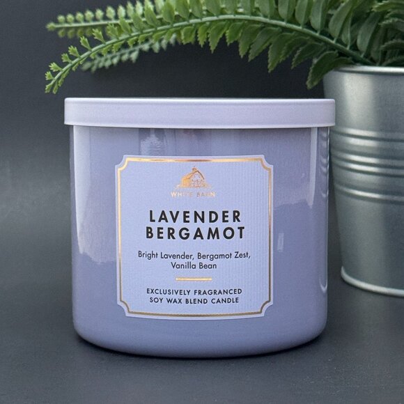 BBW Lavender Bergamot White Barn Bath & Body Works 3 Wick Candle - Picture 1 of 10